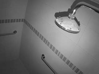 voyeurcam jb xfollow shower